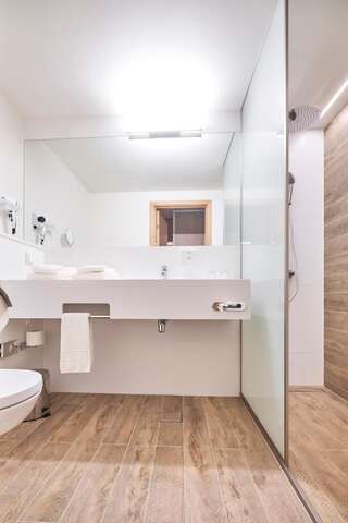 Отель Metropol Spa Hotel Таллин Стандартный двухместный номер с 1 кроватью или 2 отдельными кроватями-3